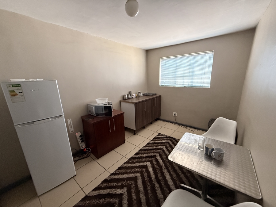 To Let commercial Property for Rent in Blackheath Industrial Western Cape